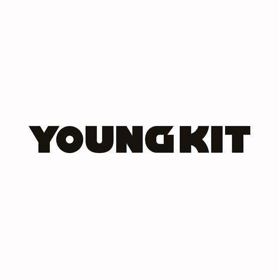 brand logo 4